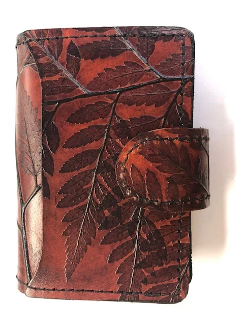 Leaf Leather Folded ID Card Case.