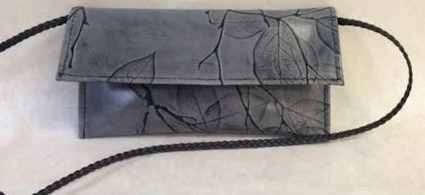 French Wallet with Strap in gray Leaf Leather.