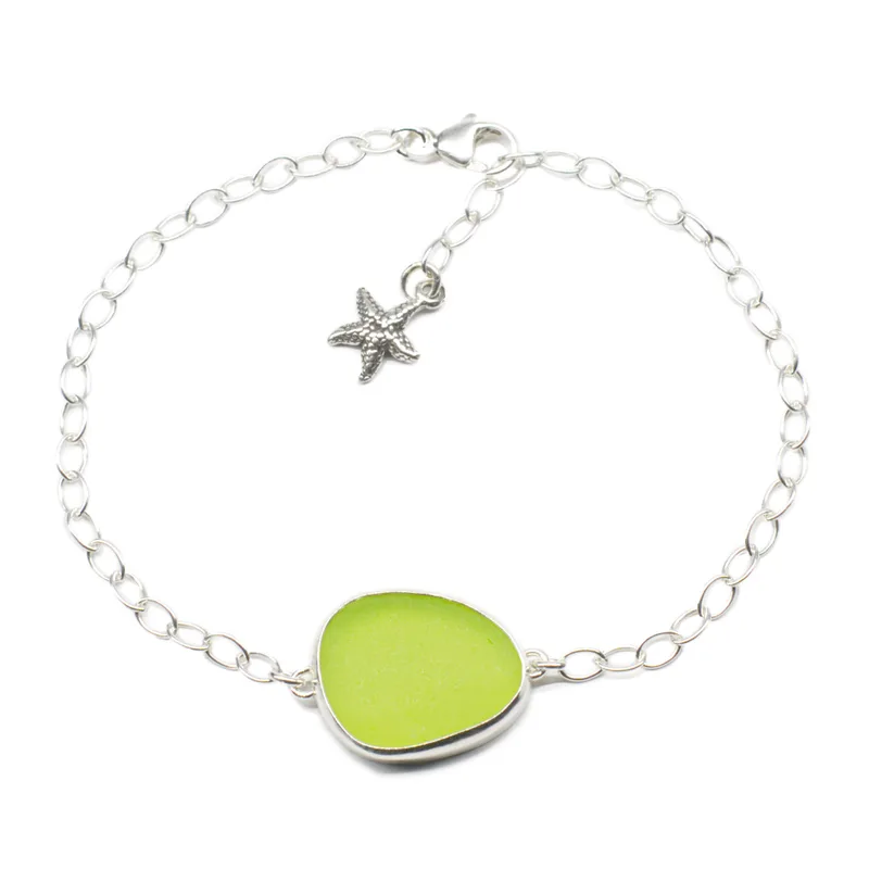 Meg's Solitaire Prism Sea Glass Bracelet in Kiwi Lime